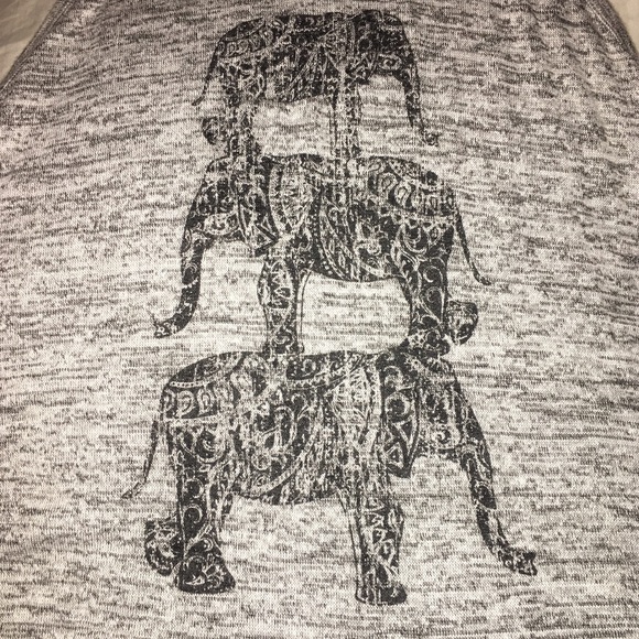 Gray and Black Elephant TankTop - Picture 4 of 4